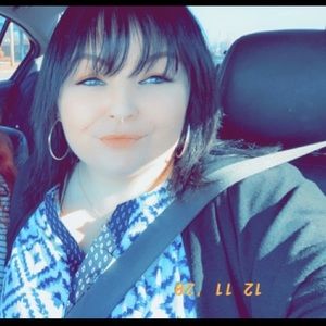 Meet your Posher, Brittney